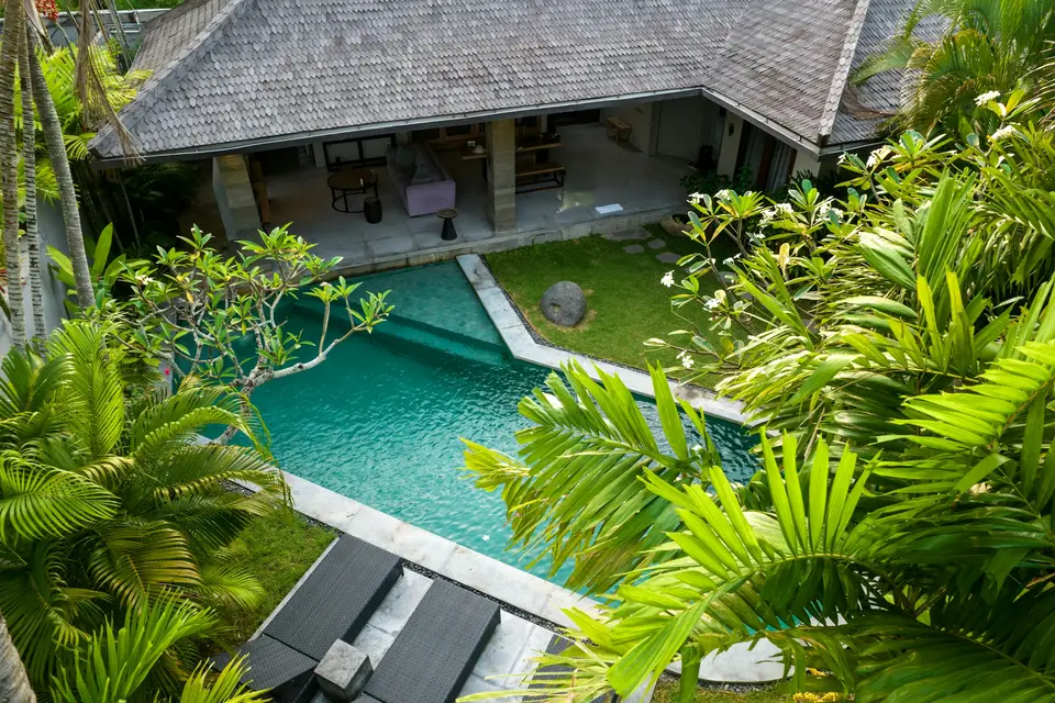 Villa & property drone shoot — 1
